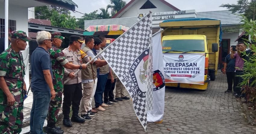 Kapolres Binjai Berangkatkan Logistik Pemilu 2024, Pastikan Penyaluran Aman