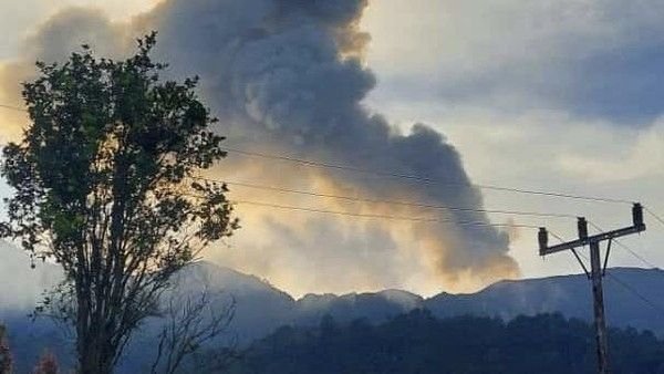 Pagi ini, Gunung Marapi 2 Kali Erupsi