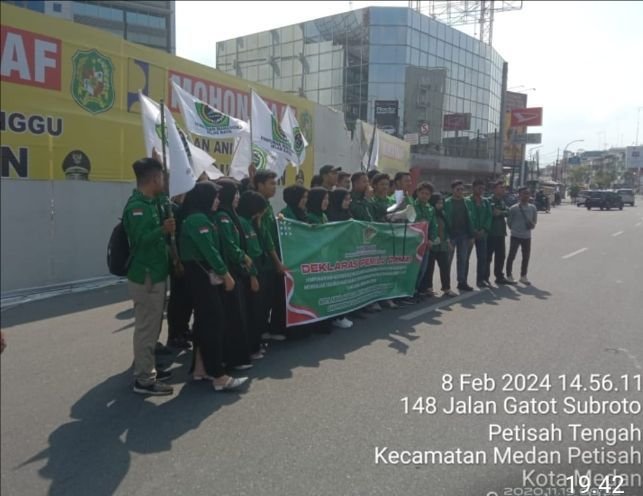 Mahasiswa Asal Labuhanbatu Raya Deklarasi Pemilu Damai di Medan