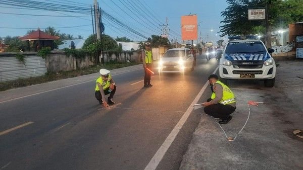 Pria di Lombok Tewas Terlindas