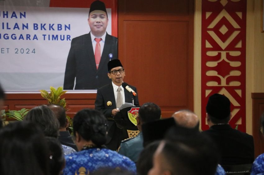 Pj. Gubernur NTT Kukuhkan Kepala Perwakilan BKKBN Provinsi NTT