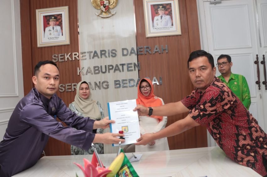 Pemkab Sergai Gelar Penandatangan dan Sertijab Camat yang Baru Dilantik