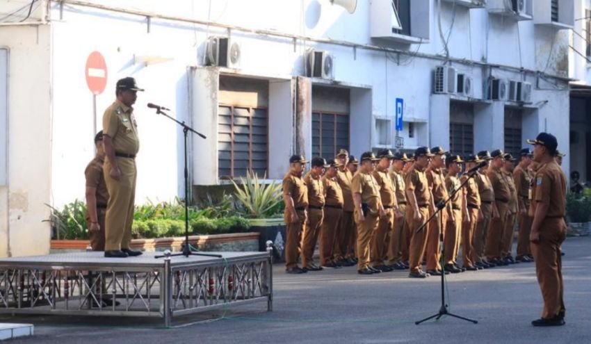 Kabar Gembira, PNS Pria Bakal Dapat Cuti Ayah saat Istri Melahirkan