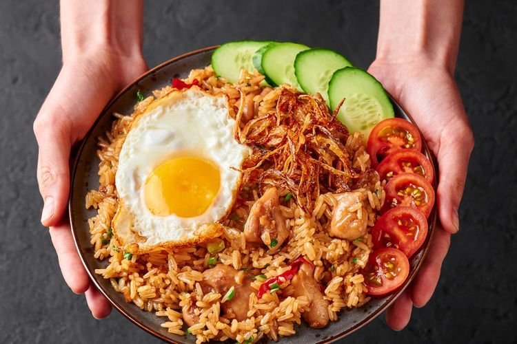 5 Bahan Ini Bisa Bikin Nasi Goreng Jadi Tak Halal