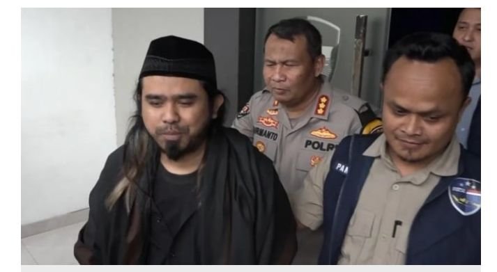 Jadi Biang Kerok Konten Aliran Sesat Halalkan Tukar Pasangan, Gus Samsudin Ditahan