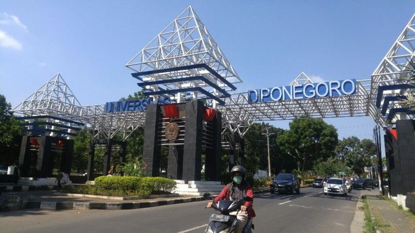 Daftar 6 Kampus Terbaik di Jawa Tengah Tahun 2024, Rekomendasi Bagi Lulusan SMU