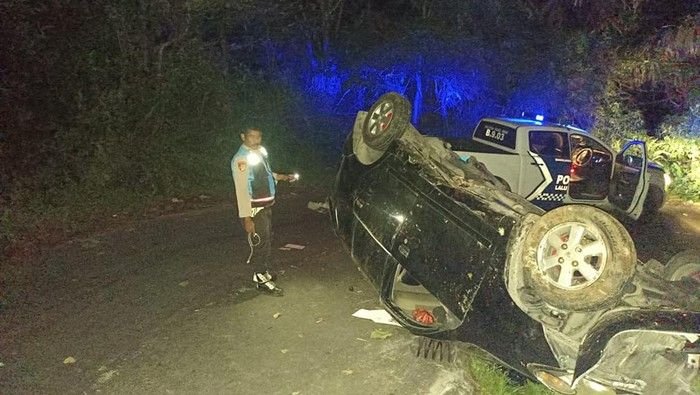 Pulang Berwisata dari Sidebuk-debuk, Mobil Penumpang Tergelincir hingga Masuk Jurang di Jalan Alternatif Langkat-Karo, 1 Polisi Meninggal