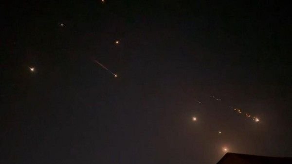 Serangan Iran Masih Berlangsung, 200 Drone-Rudal Diluncurkan