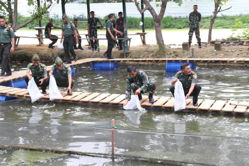 Keramba Apung Kodim Lamongan Mampu Optimalkan Ketahanan Pangan
