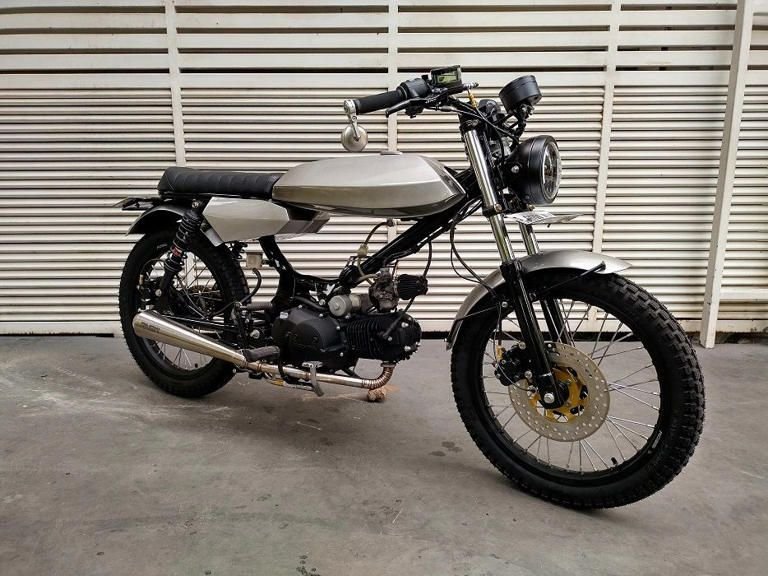 Siapa Sangka, Motor Sport Bike Retro Ini Awalnya Adalah Honda Supra X 125?