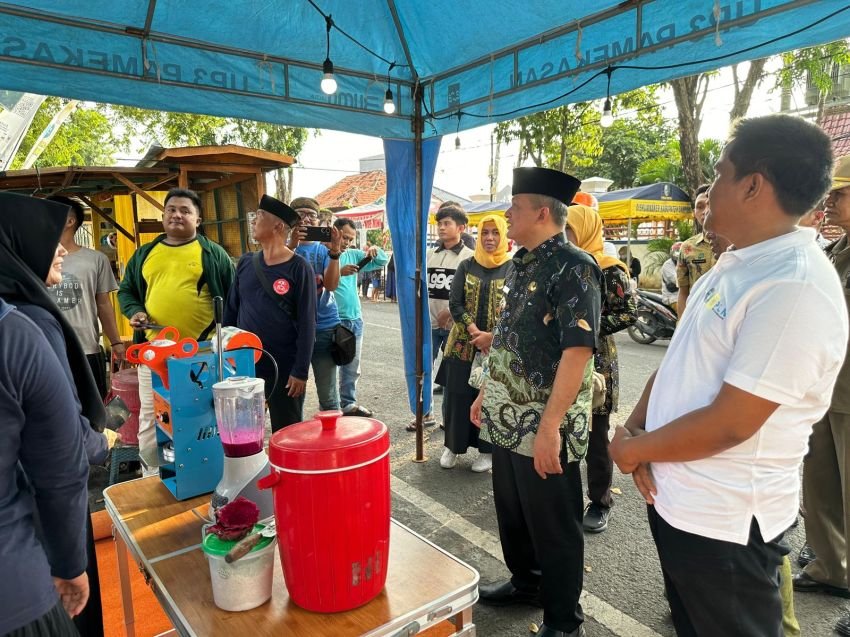 Dukung Kendaraan Listrik dan UMKM, SPLU di Alun-Alun Sampang Resmi Beroperasi