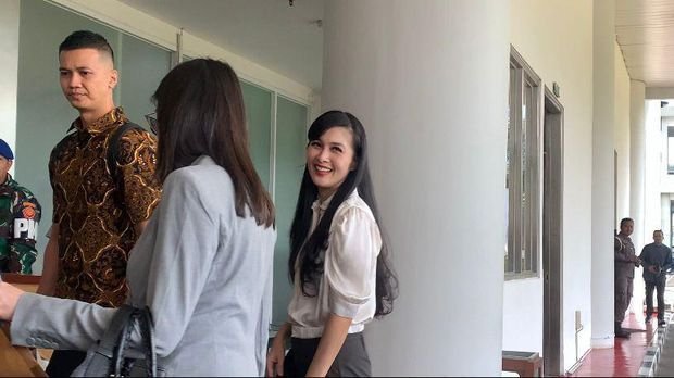 Diperiksa Kasus Korupsi Komoditas Timah, Sandra Dewi Minta Didoain