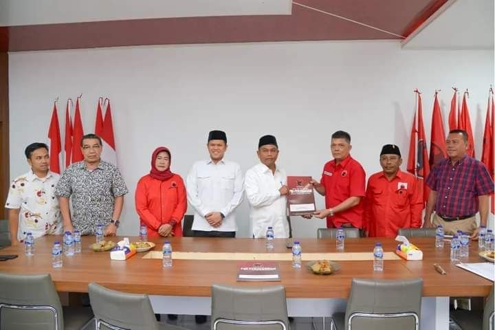 Kompak Mendaftar ke PDIP Sergai Bersama Adlin, ini kata Darma Wijaya