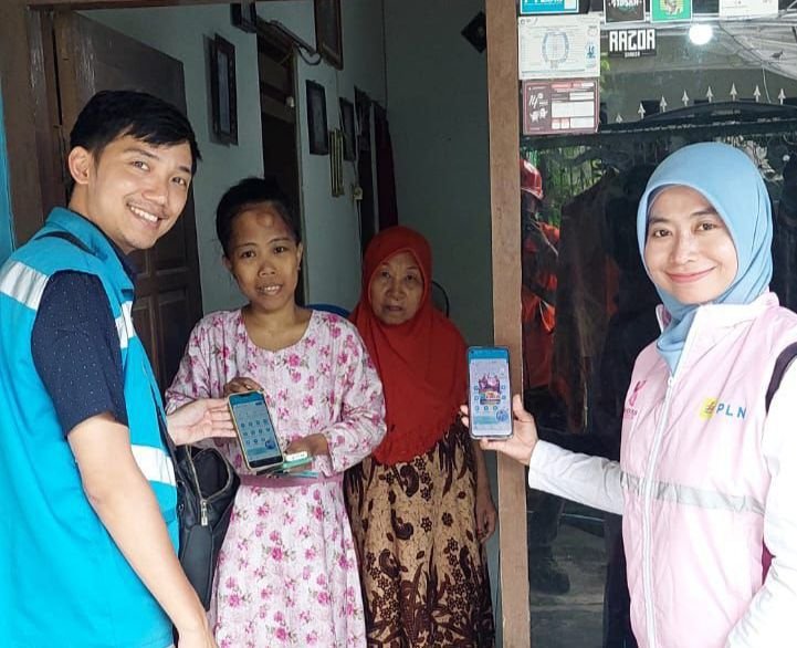 Berikan Pelayanan Terbaik, 10 ULP di PLN UP3 Pamekasan Turun Kampong
