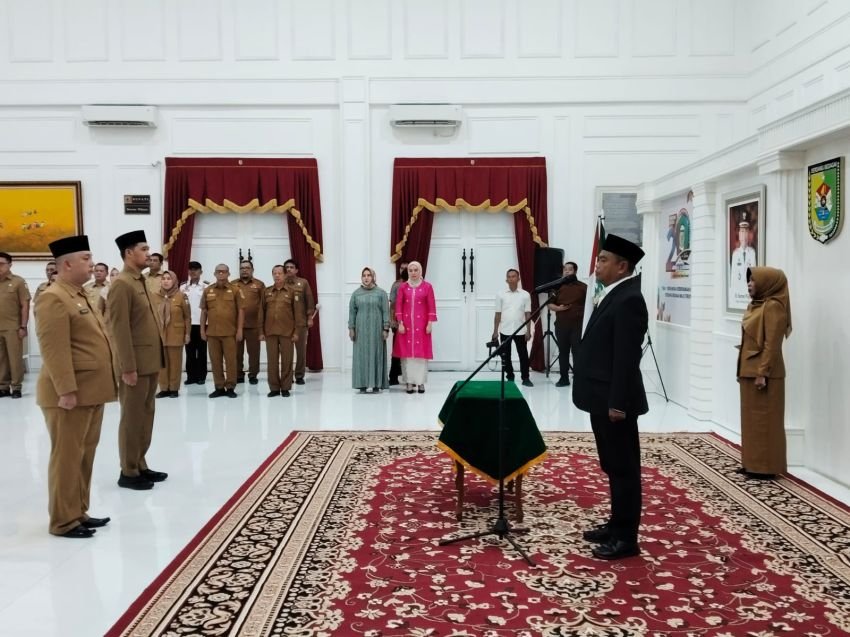 Bupati Darma Wijaya Lantik Dua Pejabat Tinggi Pratama di Lingkungan Pemkab Sergai