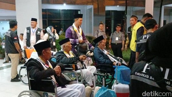 Calon Jamaah Haji Asal Karimun Ditunda Keberangkatannya Gegara Terjangkit Hipertensi
