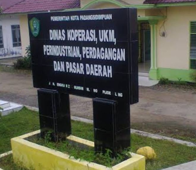 Kadis Koperindag Padangsidimpuan Ditetapkan sebagai Tersangka, Langsung Ditahan