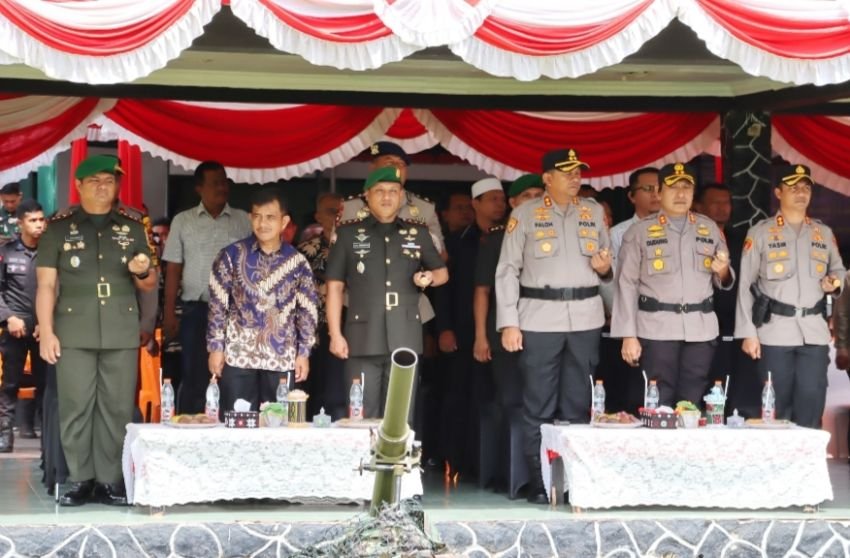 Kapolres Padangsidimpuan Hadiri Acara Sertijab Danyonif 123/RW