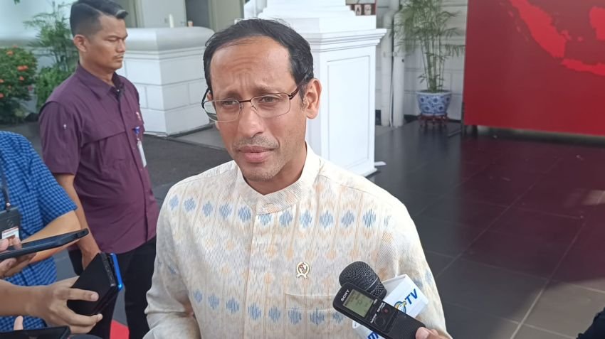 Kenaikan UKT Tahun 2024 Dibatalkan Setelah Nadiem Dipanggil Jokowi, Alhamdulillah!