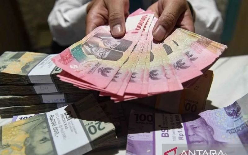 Pada Awal Pekan ini, IHSG dan Rupiah Mengalami Penguatan di Pasar Keuangan