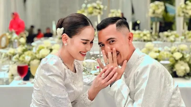 Ayu Ting Ting dan Muhammad Fardhana: Sudah Lamaran, Kapan Nikah?