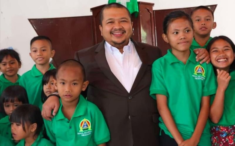 Anak Anak Sekolah Minggu Sambut Hangat Kunjungan Bupati Tapsel