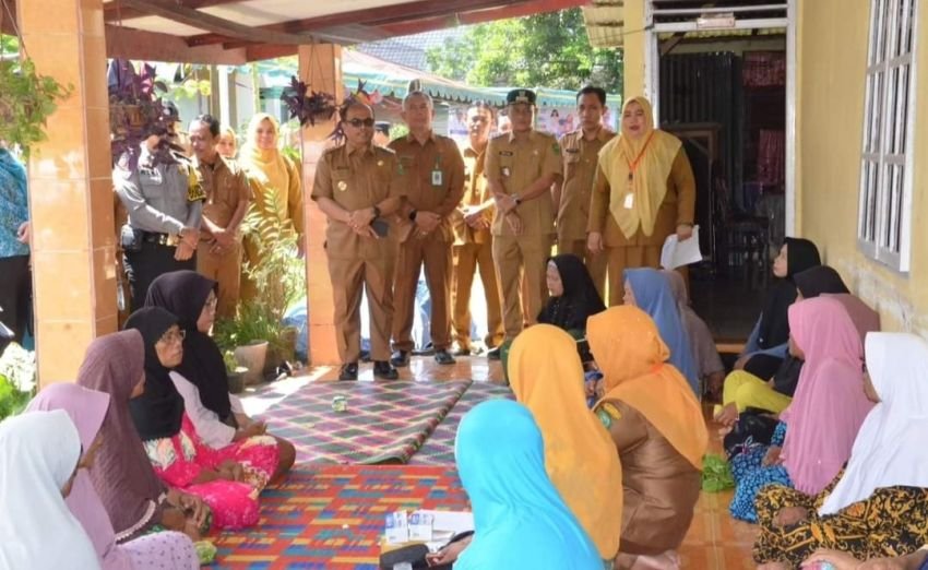 Pj Gubsu Buka Kegiatan Intervensi Serentak Pencegahan Stunting Secara Virtual