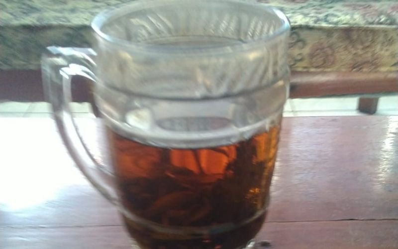 Wajib Kamu Tau ! Manfaat Minum Air Teh Usai Santap Daging Kurban