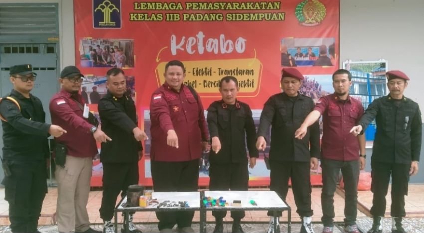 Kanwil Kemenkumham Sumut Lakukan Sidak dan Test Urine di Lapas Padangsidimpuan, Ini Hasilnya