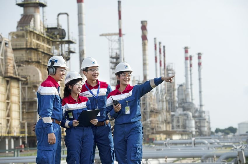 Inilah 5 Jurusan Kuliah Yang Sangat Dibutuhkan PT Pertamina! Selain Teknik Perminyakan