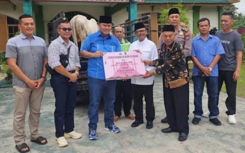 Polres Simalungun Sembelih 20 Hewan Kurban