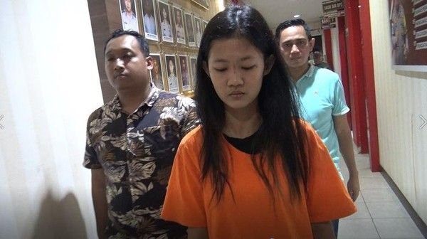 Gegara Pinjol, Karyawan Pabrik di Batam Gasak 143 Handphone Senilai Rp 450 Juta