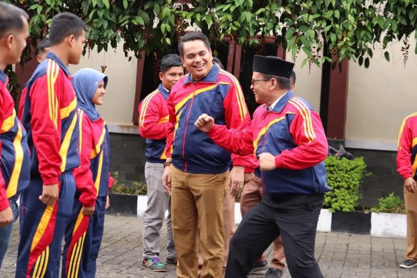 Dilepas Berlaga Di Porprovsu,Sekda Minta Para Atlet Menjaga Nama Baik Pakpak Bharat Selama Mengikuti Event