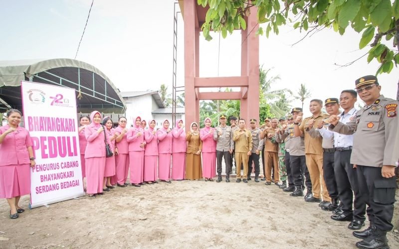 AKBP Oxy Yuda Prasetya Resmikan Sarana Air Bersih, Salah Satu Wujud Kepedulian Polres Sergai di Hari Bhayangkara