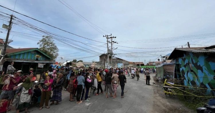 Warga Antusias Ikuti Rekonstruksi, Pembunuhan Wartawan dan Satu Keluarganya