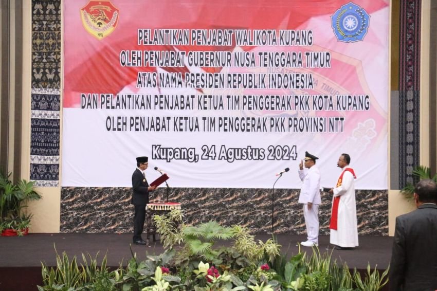 Linus Lusi Dilantik Jadi Pj. Walikota Kupang, Begini Pesan Gubernur NTT