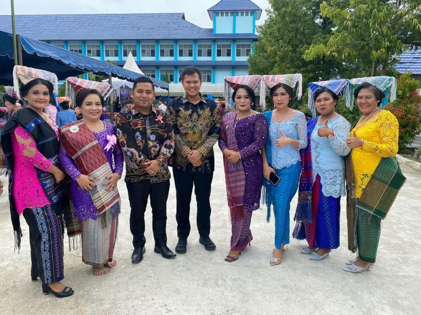 Wabup Adlin Tambunan Hadiri Pesta Pembangunan GKPS Desa Pon