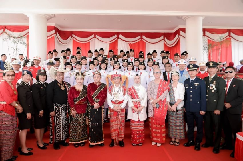 Pj Gubernur NTT Ayodhia Kalake Pimpin Upacara Peringatan HUT ke-79 RI Tingkat Provinsi NTT