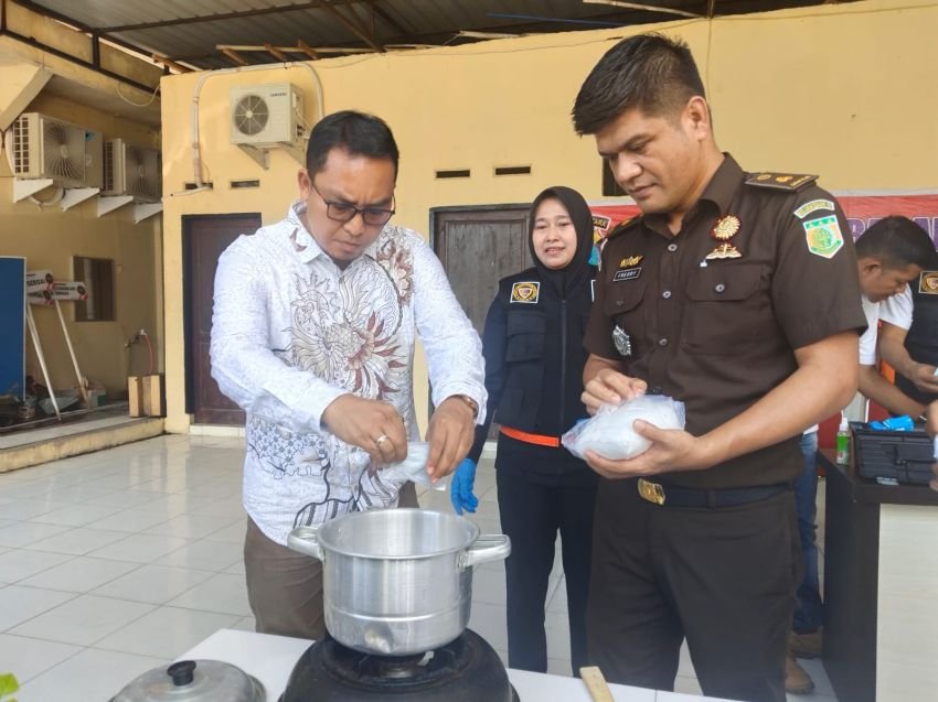 Polres Sergai Musnahkan Barang Bukti Narkotika dari 3 orang Tersangka