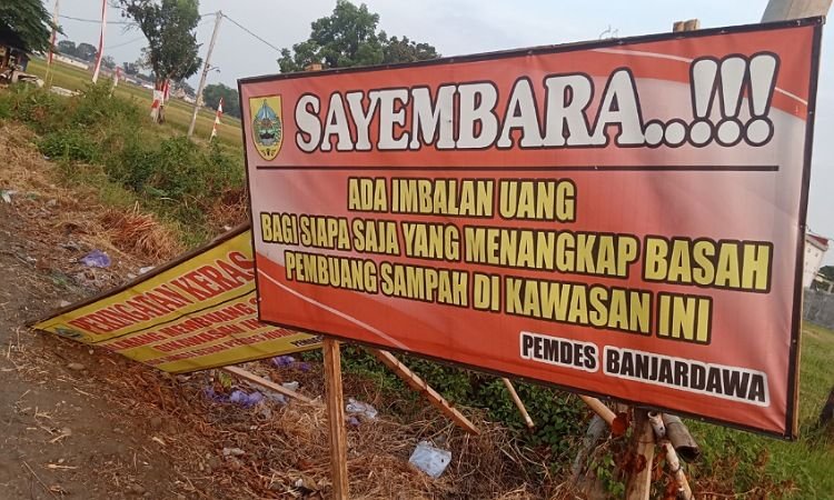 Jika Ingin Uang Jutaan Di Pemalang, Ada Sayembara Berhadiah Menangkap Orang Buang Sampah Sembarangan