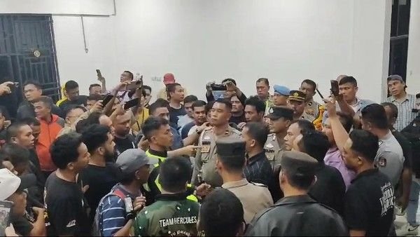 3 Komisioner Sempat 'Ditahan' Pendukung Bacalon, KPU Sumut: Hormati Aturan