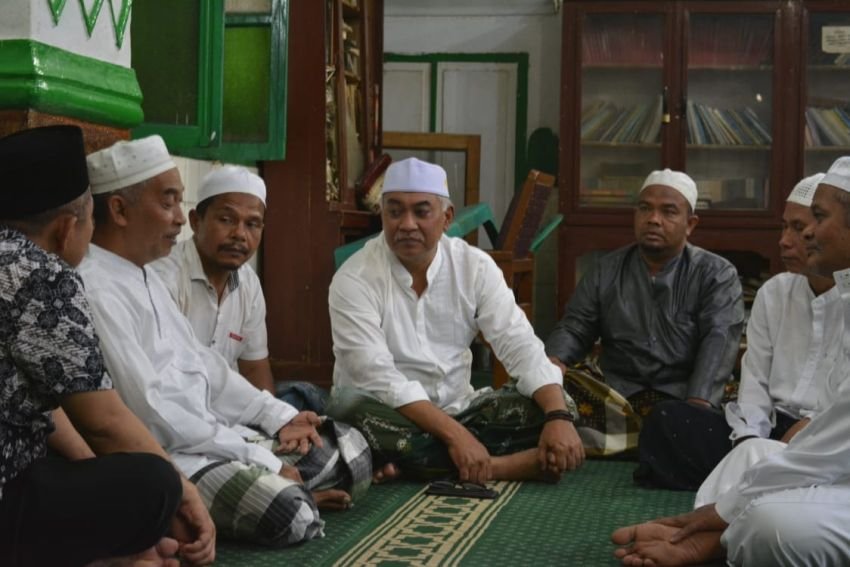 Selama Menjabat Wakil Ketua DPRD Sumut, Ratusan Petani dan Masjid Dibantu Harun Mustafa