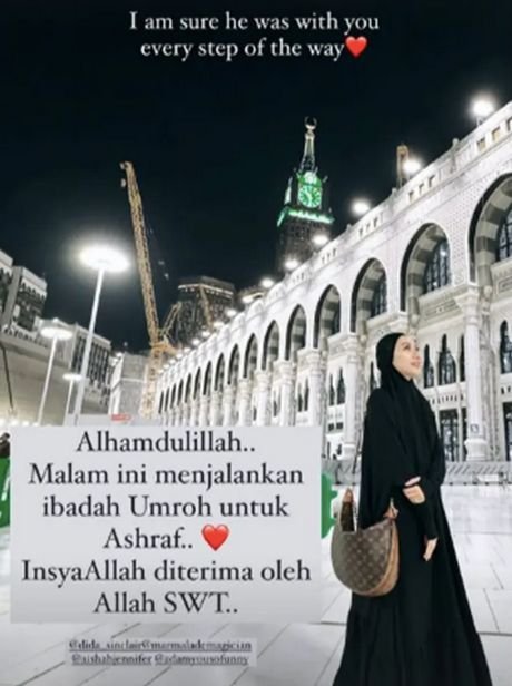 BCL Umrahkan Mendiang Ashraf Sinclair, Ini Respon Mantan Adik Iparnya