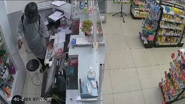 Perampok Bersenjata Tajam Beraksi di Batam, Polisi Tembak Dua Pelaku