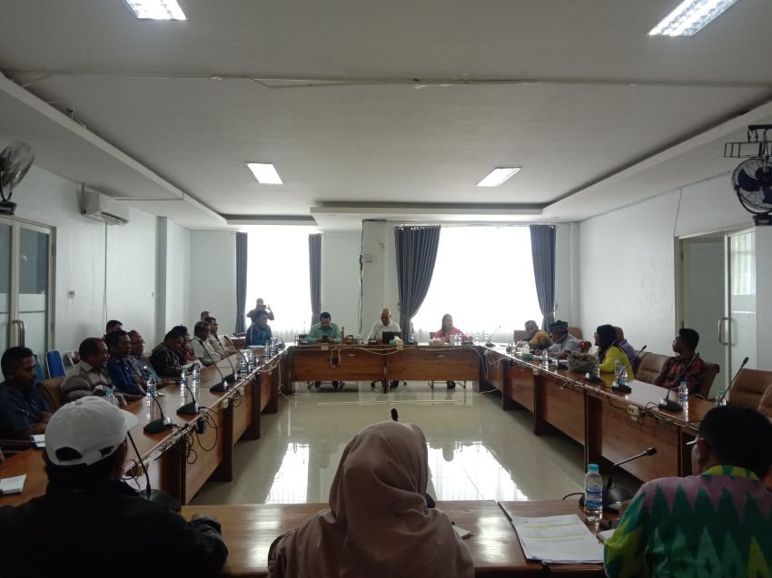 Warga Curhat ke DPRD Soal Harga Pangan Lokal yang Murah dan Ketiadaan Pasar