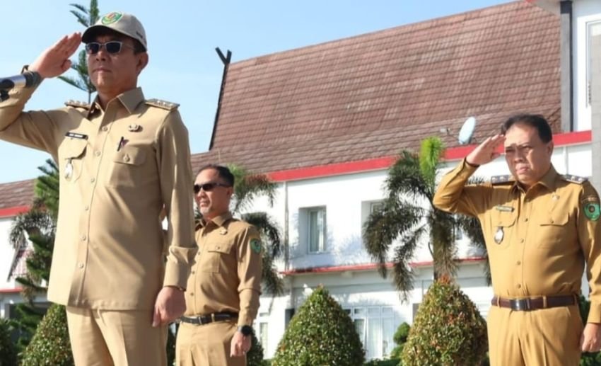 Bupati Tapsel Tindak Tegas 3 Pejabatnya