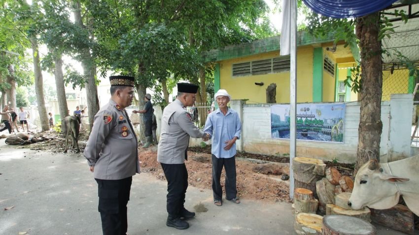 Polres Sergai Sembelih 11 Ekor Hewan Qurban di Hari Raya Idul Adha 1446H