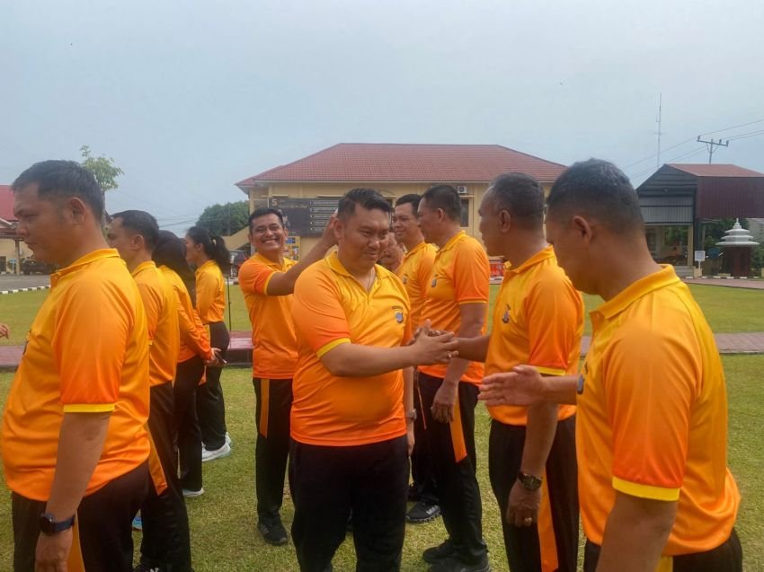 Kapolres Labuhanbatu Merayakan Ulang Tahun 40 Personel yang Lahir di Bulan Juli