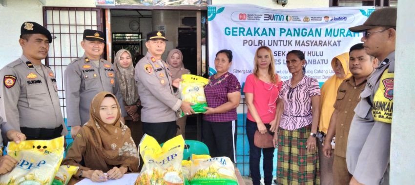 Gandeng Bulog,Polsek Bilah Hulu Gelar Pangan Murah untuk Masyarakat