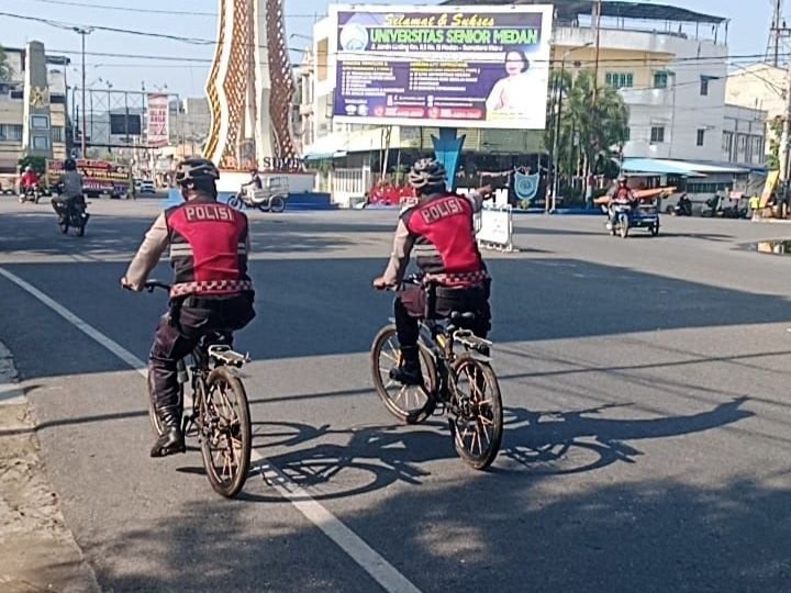 Patroli Bersepeda, Polres Labuhanbatu Persempit Kriminalitas di Lokasi Rawan